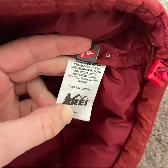 REI Women's Medium Primaloft Down Puffer Vest - Picture 6 of 7